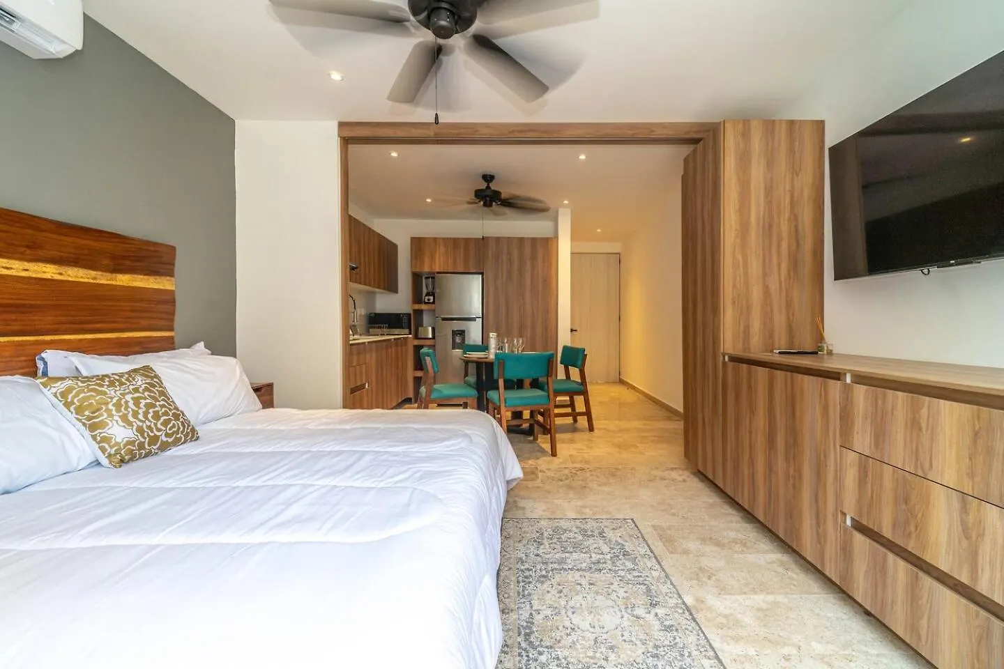 טולום King Suite With Balcony, Gym And Rooftop Pool מקסיקו